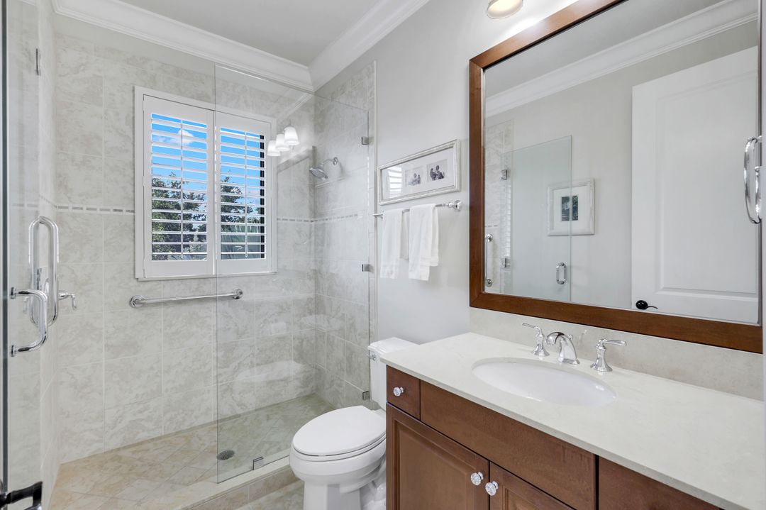 2351 Traditions Ct, Naples, FL 34105