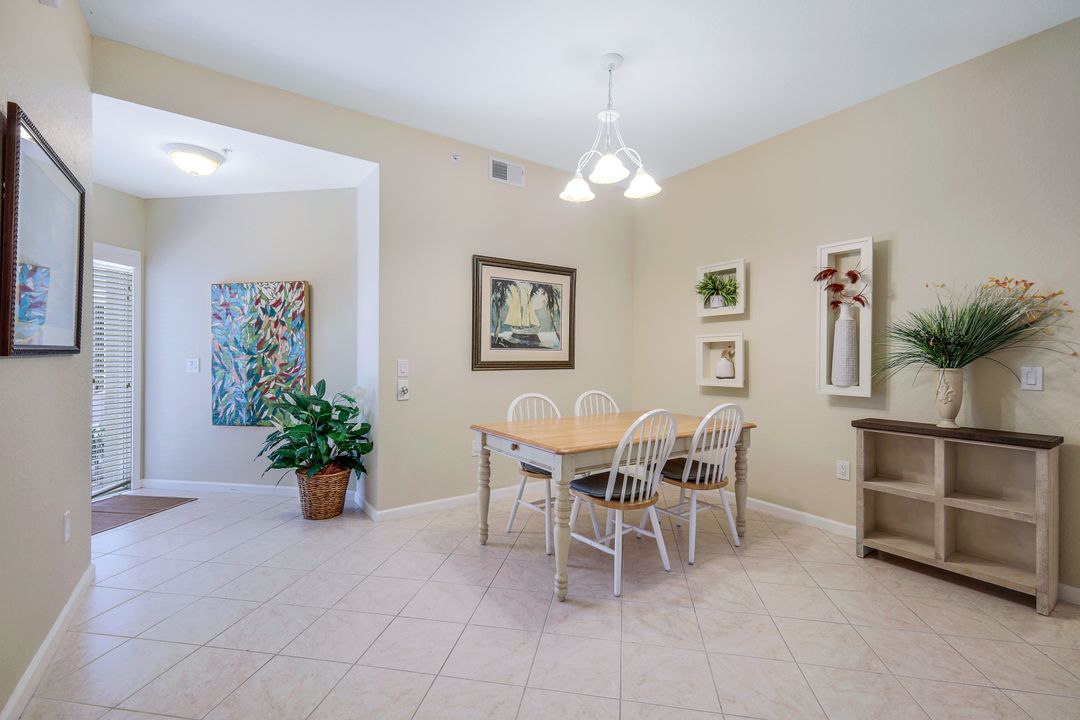 3955 Deer Crossing Ct  #103, Naples, FL 34114