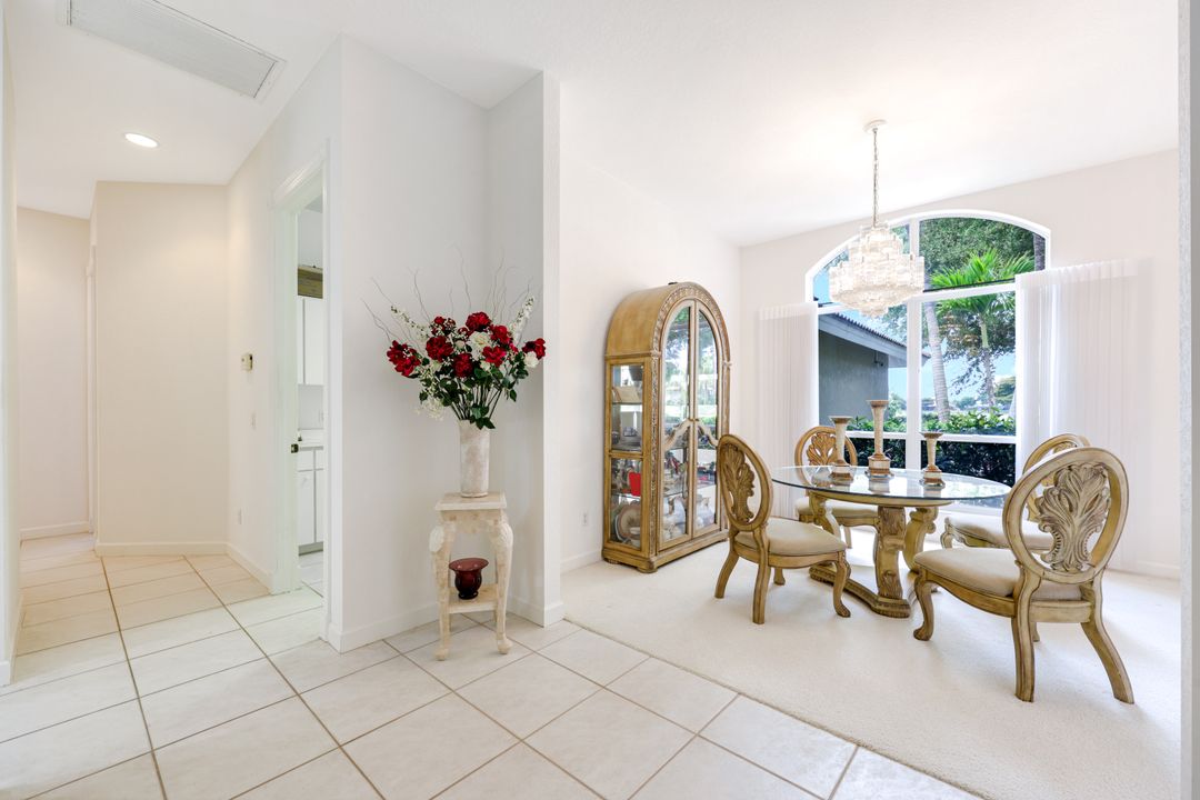 2079 Imperial Cir, Naples, FL 34110