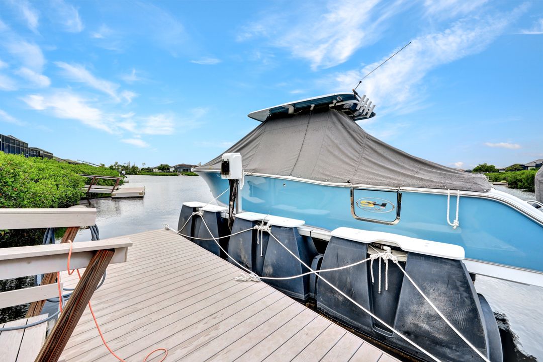 17300 Hidden Estates Cir, Fort Myers, FL 33908
