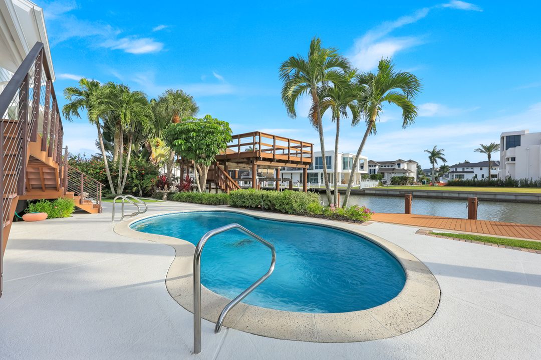 368 Germain Ave, Naples, FL 34108