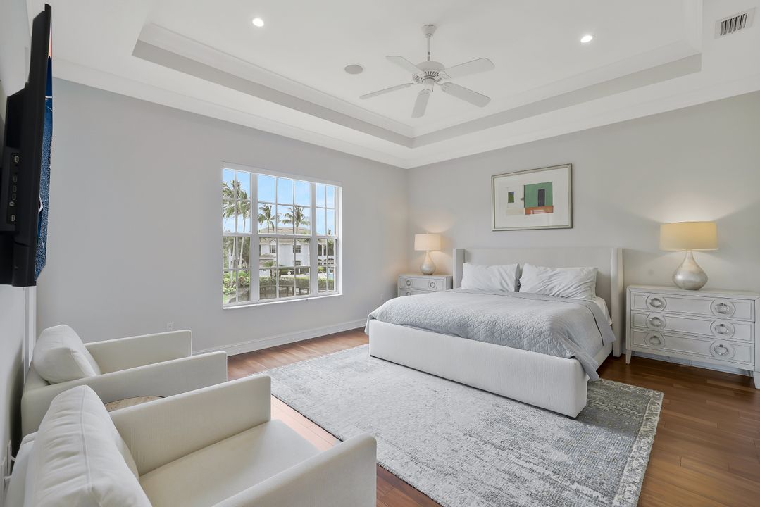 5030 Blauvelt Way #201, Naples, FL 34105