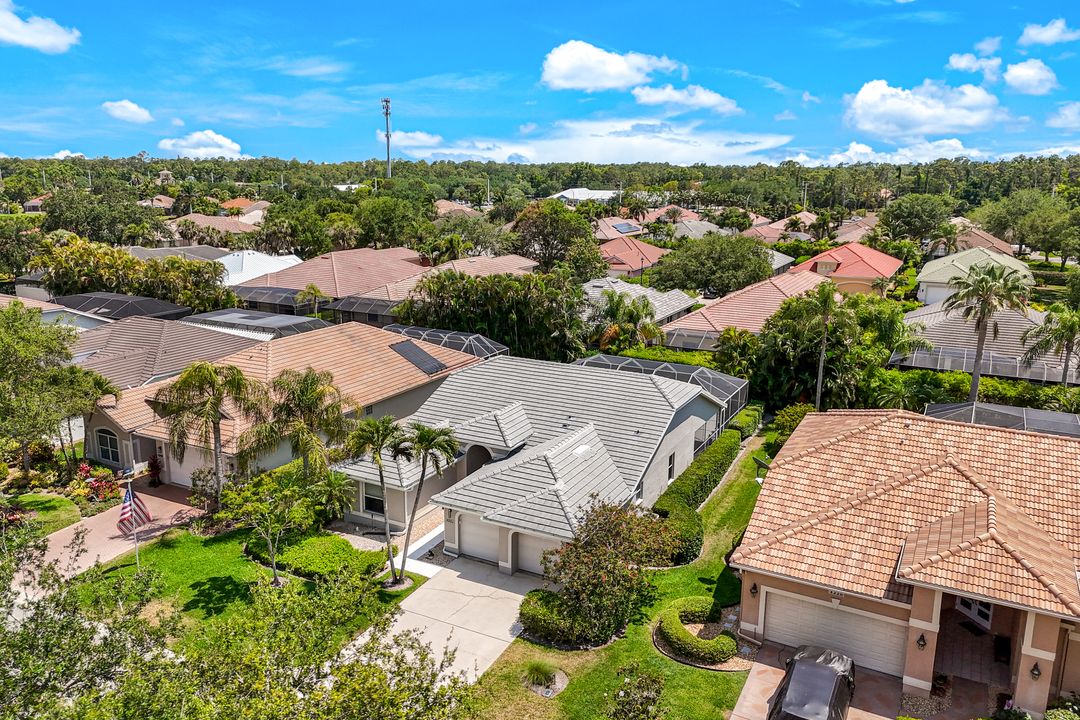 4332 Mistlethrush Ln, Naples, FL 34119