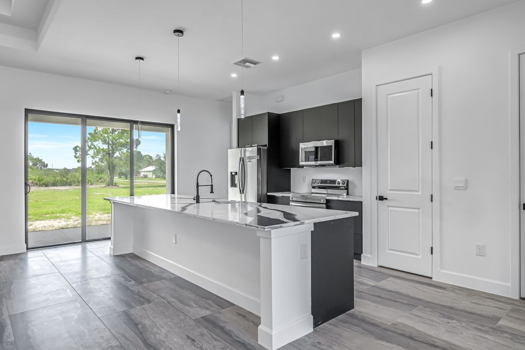 7716 13th Terrace, LaBelle, FL 33935