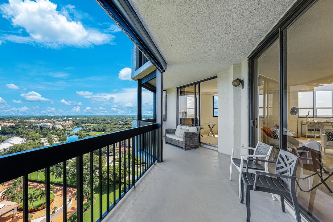 6001 Pelican Bay Blvd #PH F, Naples, FL 34108