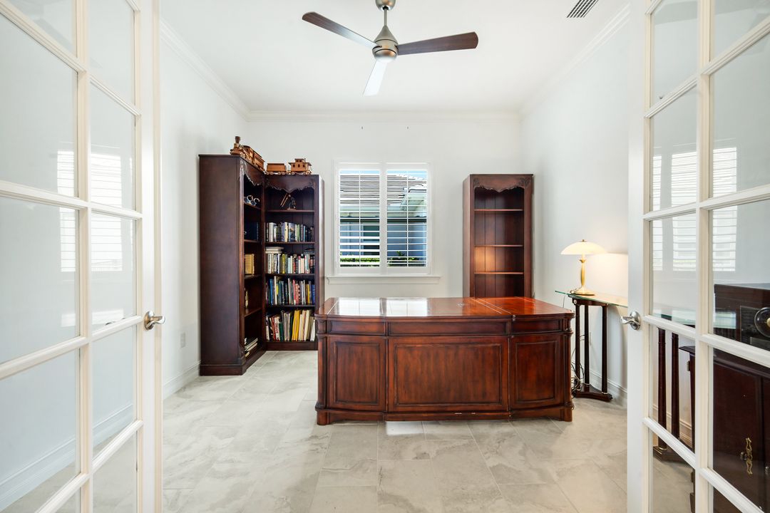 28105 Captiva Shell Lp, Bonita Springs, FL 34135