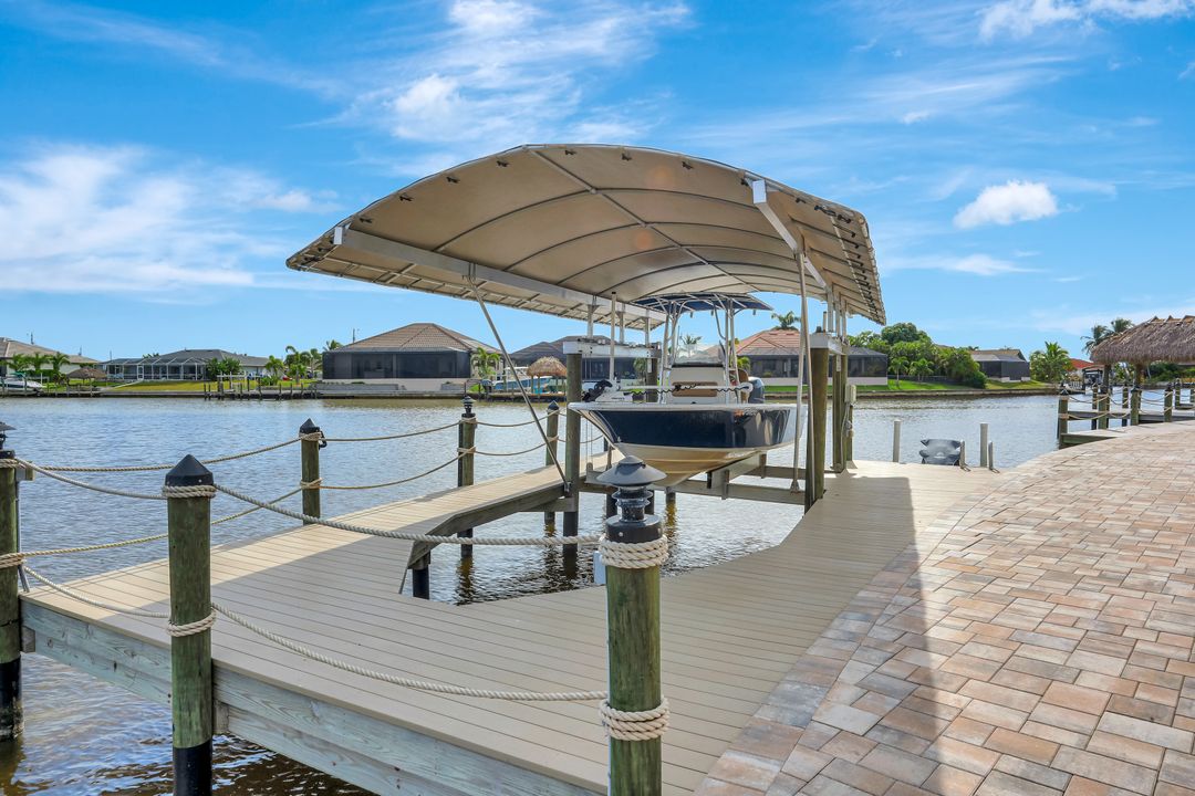 1405 NW 34th Ave, Cape Coral, FL 33993