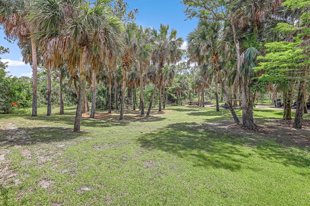 111 2nd St SE, Naples, FL 34117