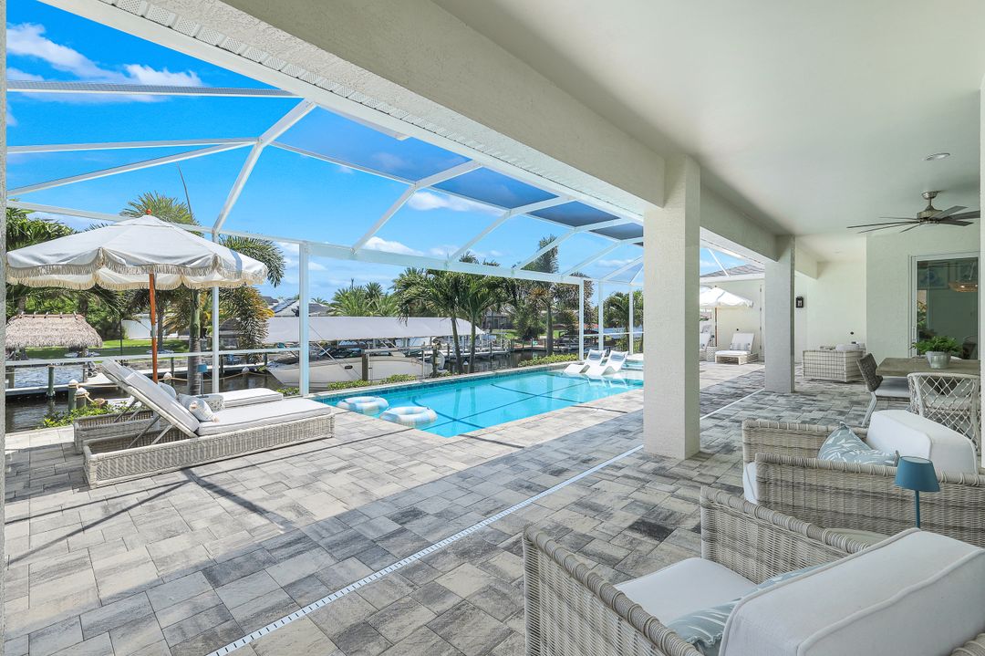 1319 SE 38th St, Cape Coral, FL 33904