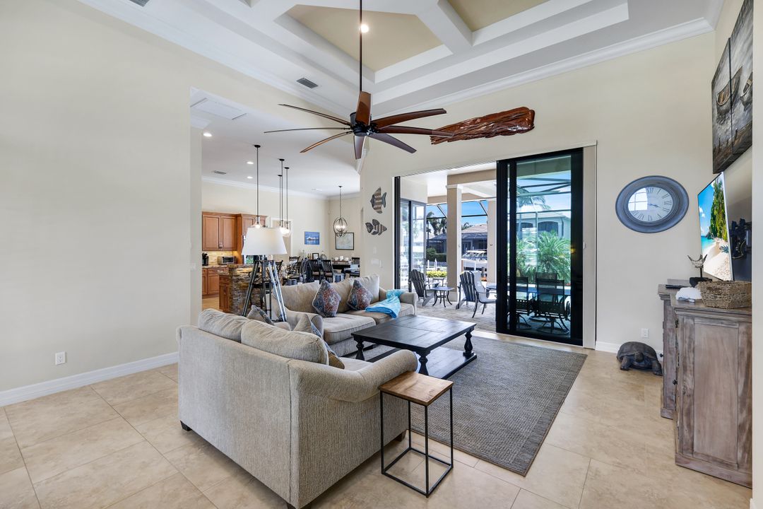 35 Covewood Ct, Marco Island, FL 34145
