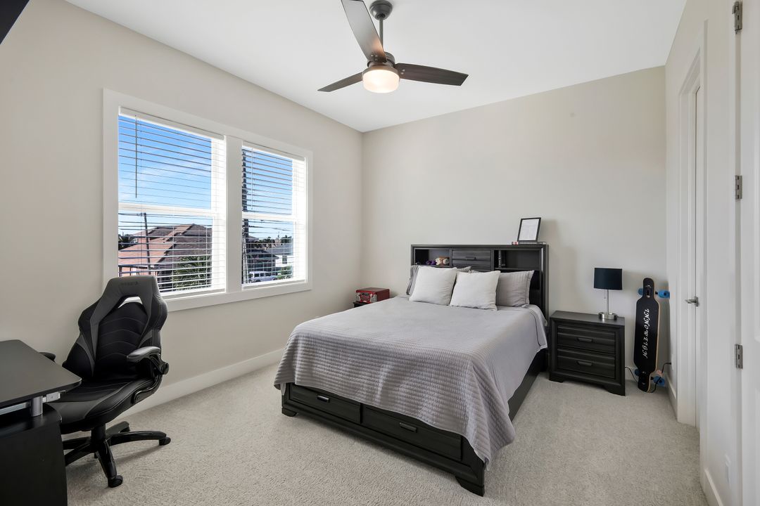 2717 SW 38th St, Cape Coral, FL 33914