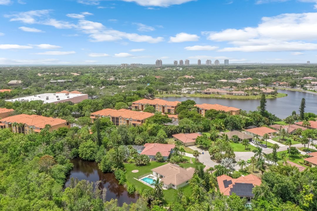 27164 Edenbridge Ct, Bonita Springs, FL 34135