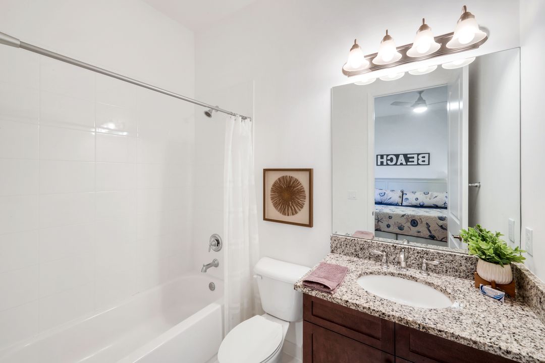 4549 Azalea Dr, Naples, FL 34119