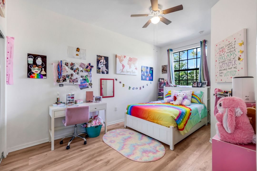 15239 Summit Pl Cir, Naples, FL 34119