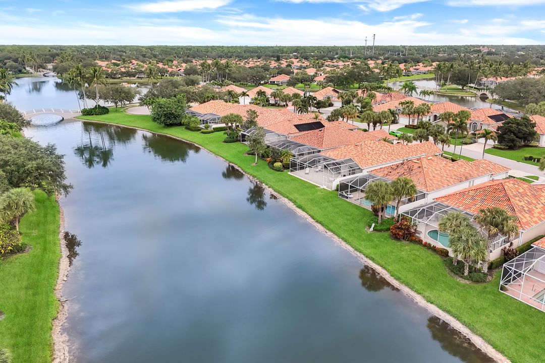 4453 Novato Ct, Naples, FL 34109