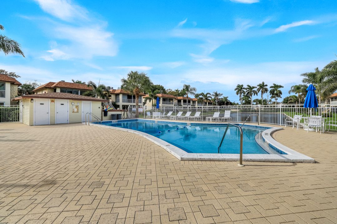 1155 Sandpiper St #C7, Naples, FL 34102