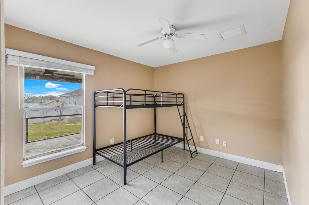 2917 4th St SW, Lehigh Acres, FL 33976