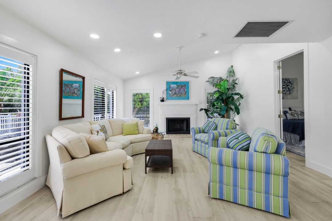 12286 McGregor Woods Cir, Fort Myers, FL 33908