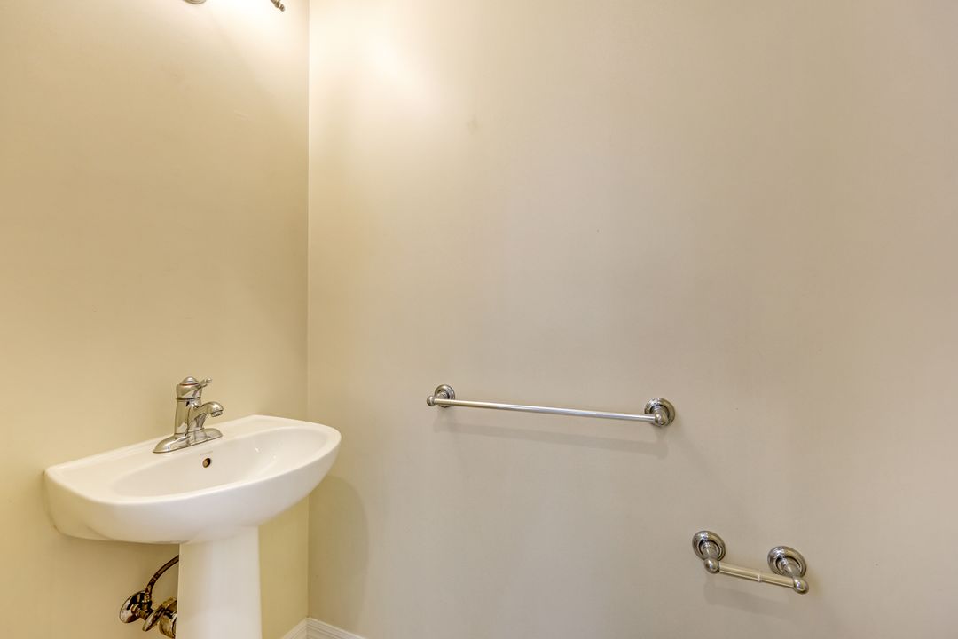 16162 Ravina Way #65, Naples, FL 34110