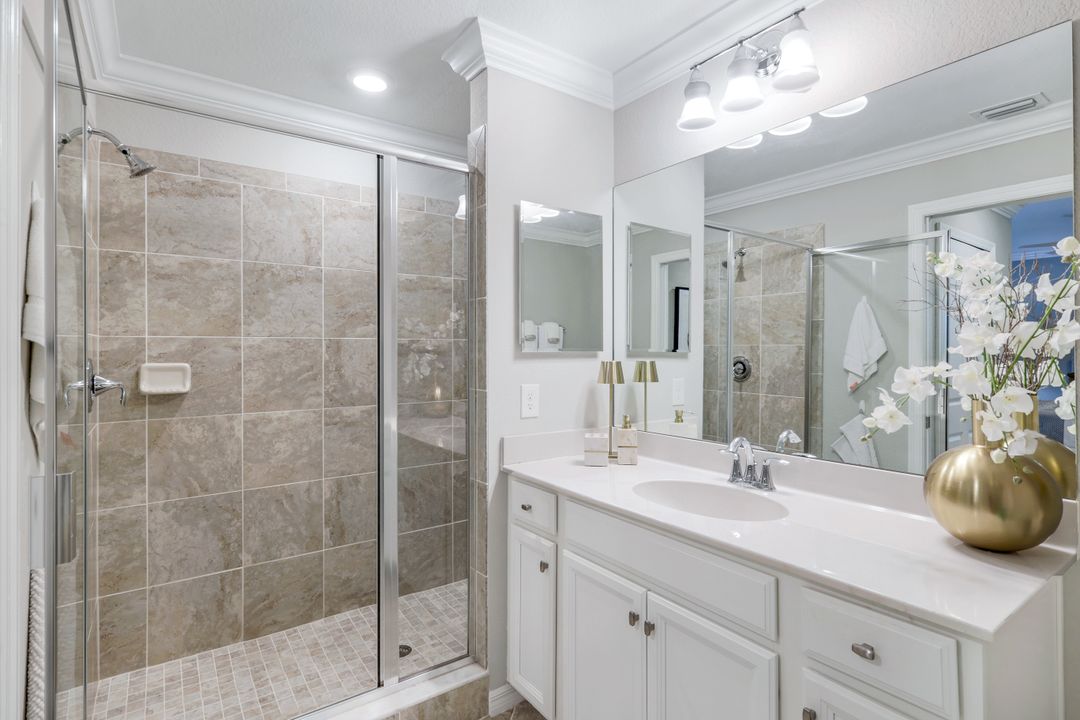 9590 Trevi Ct #5323, Naples, FL 34113