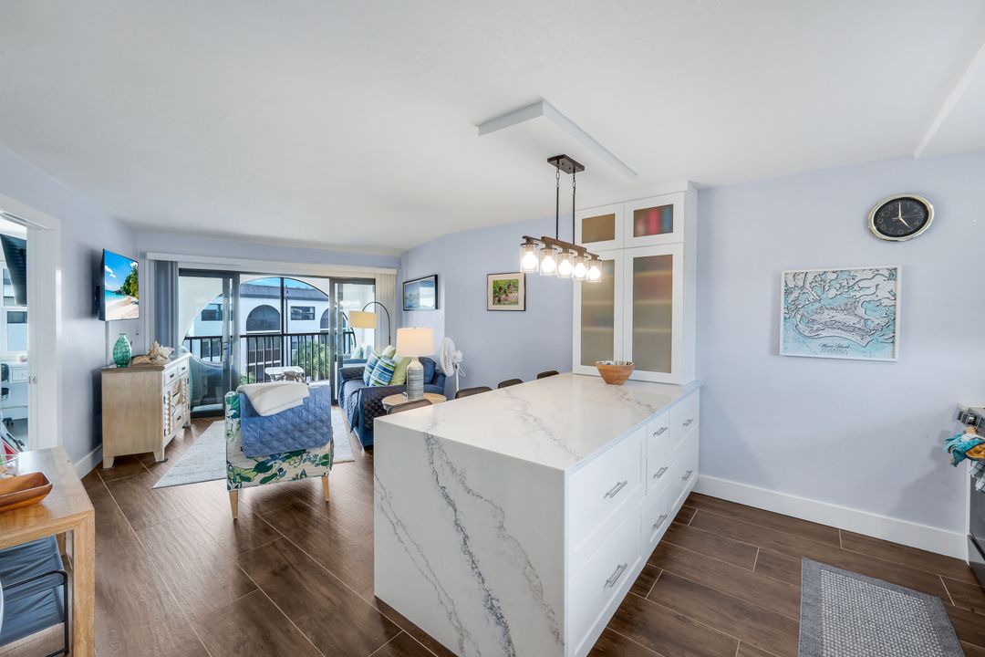 1023 Anglers Cove #E-505, Marco Island, FL 34145