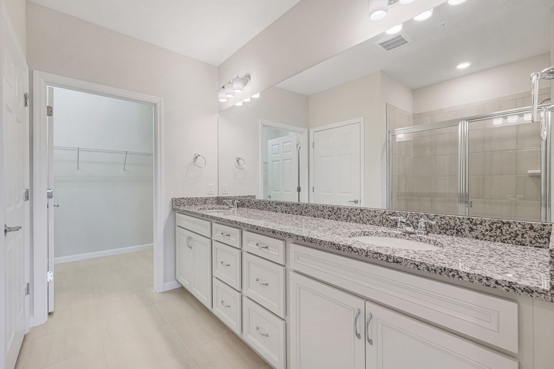 5697 Mayflower Way #1207, Ave Maria, FL 34142