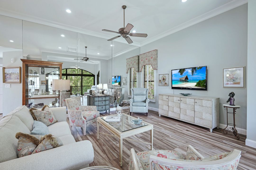 7048 Pelican Bay Blvd #305, Naples, FL 34108