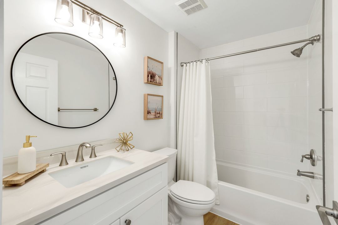 3322 Oasis Blvd, Cape Coral, FL 33914