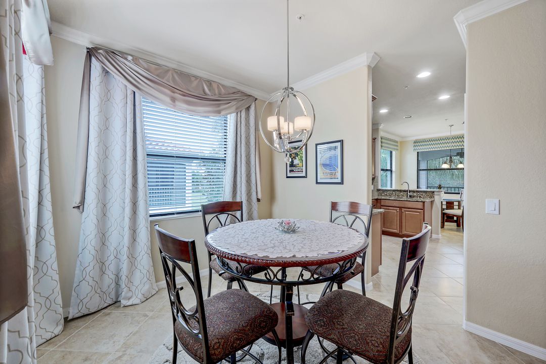 3153 Aviamar Cir #201, Naples, FL 34114