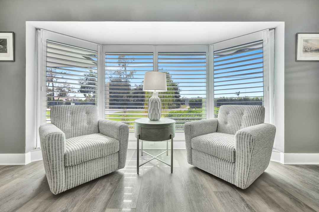 7060 Hendry Creek Dr, Fort Myers, FL 33908