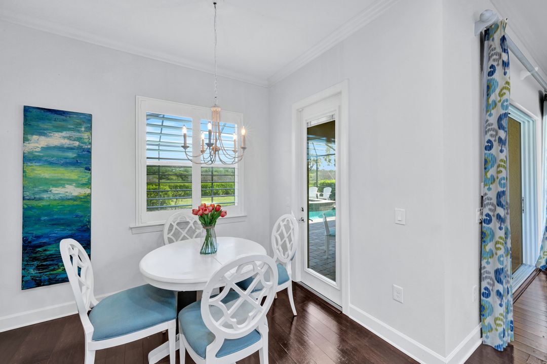 9311 Fieldstone Ln, Naples, FL 34120