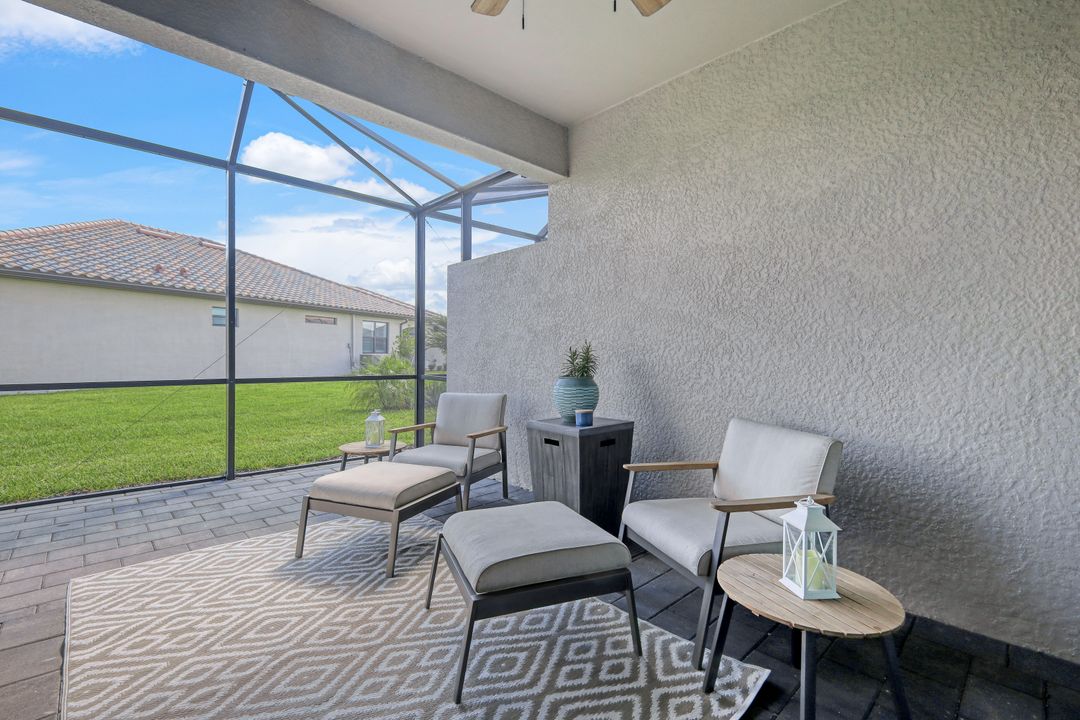 14050 Pine Lodge Ln, Fort Myers, FL 33913