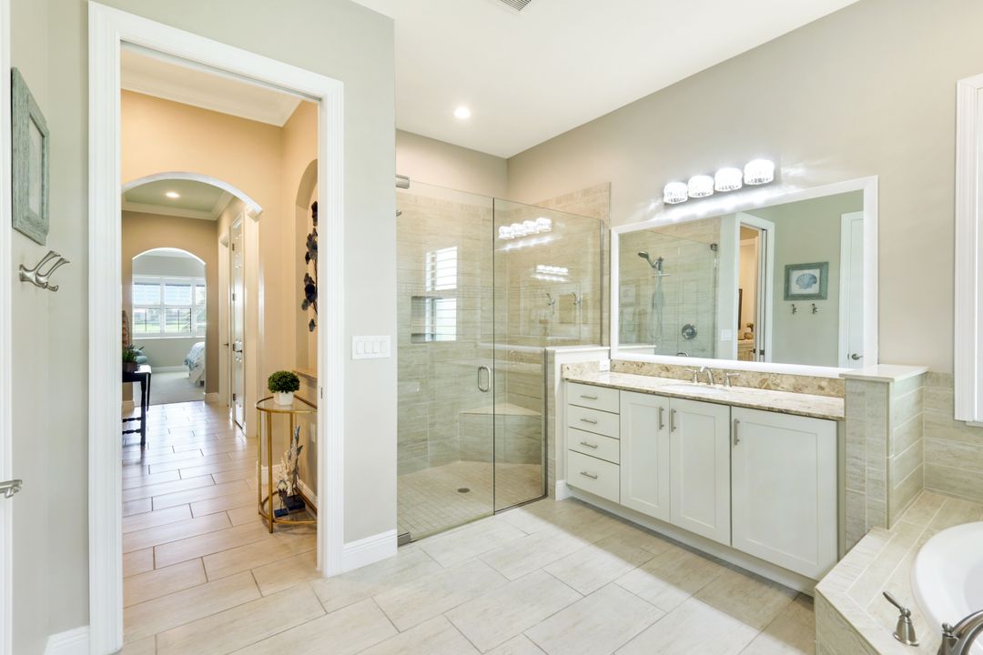 10437 Solaro St, Fort Myers, FL 33913