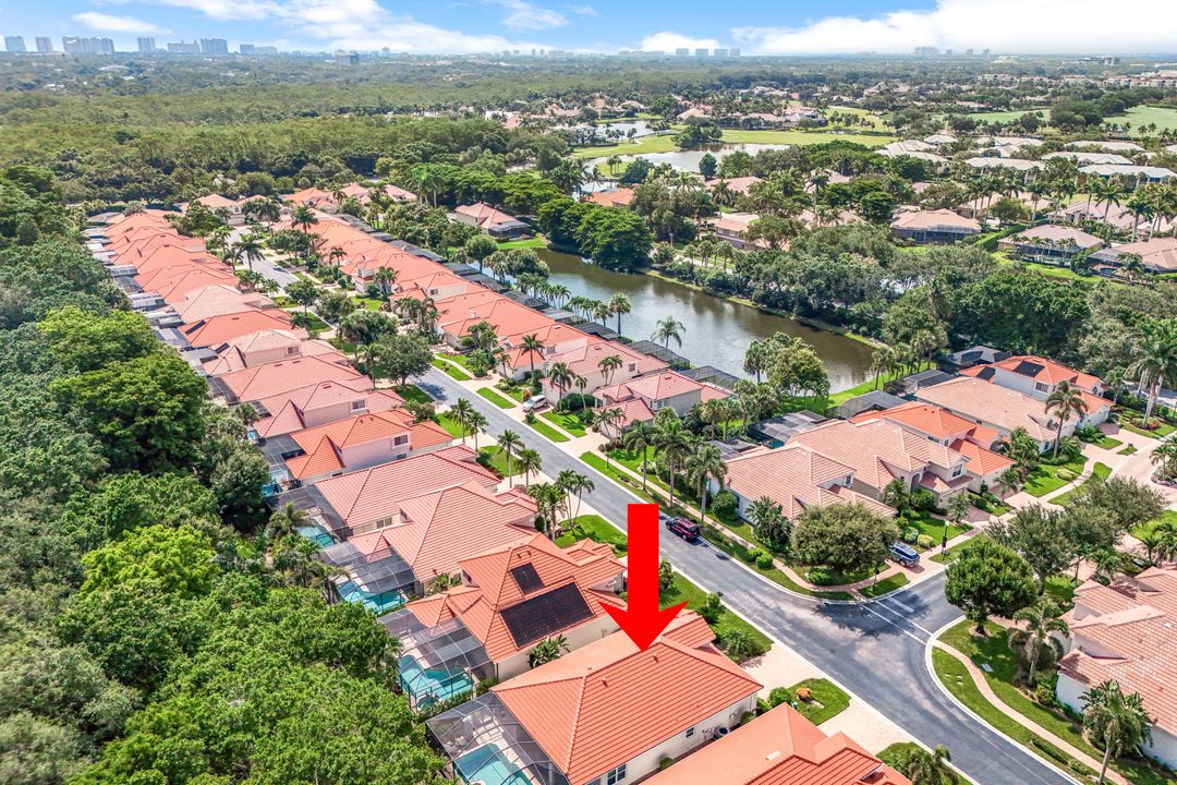8844 Ventura Way, Naples, FL 34109