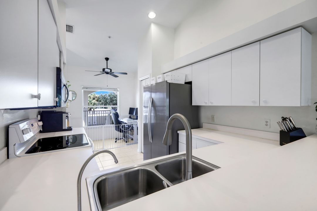 21301 Lancaster Run #825, Estero, FL 33928