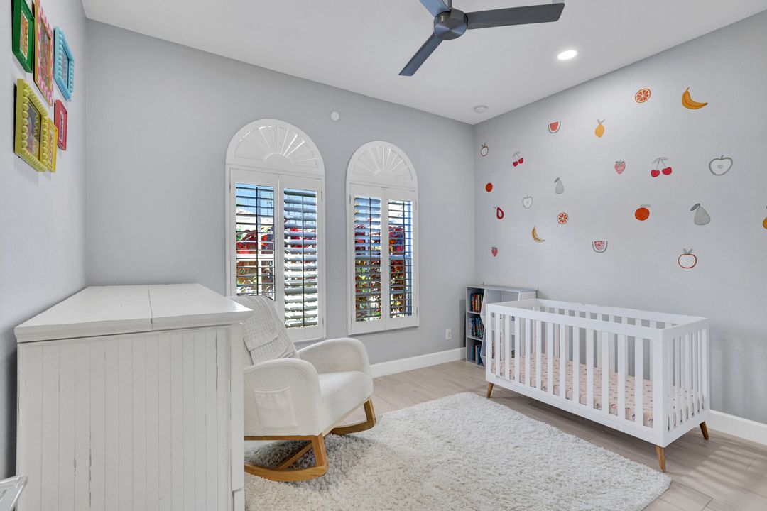 16143 Parque Ln, Naples, FL 34110