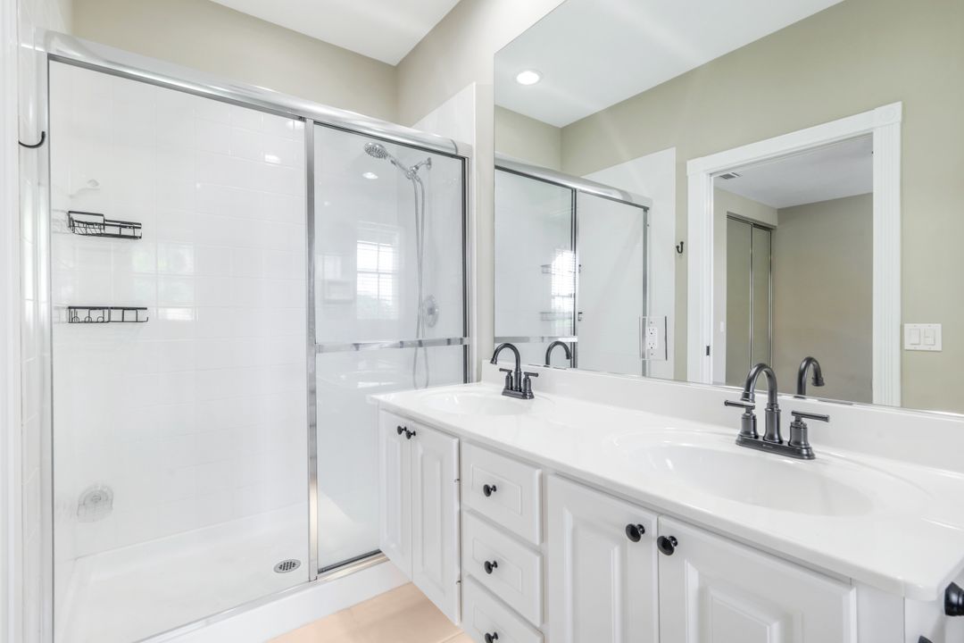 14676 Escalante Way, Bonita Springs, FL 34135