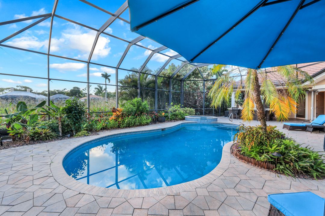 15295 Pembroke Point, Naples, FL 34110