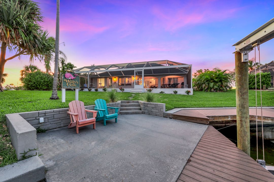 4913 SW 17th Pl, Cape Coral, FL 33914