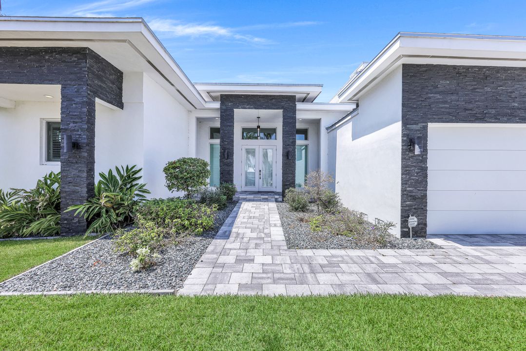 3412 SE 22nd Ave, Cape Coral, FL 33904