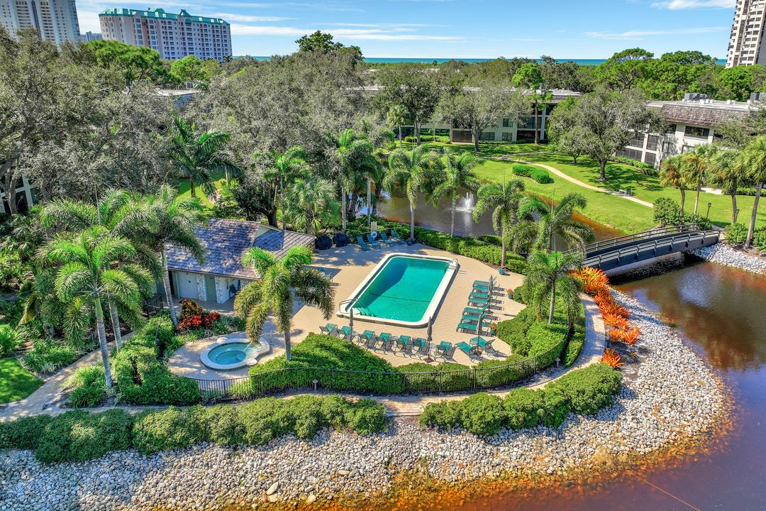 5954 Pelican Bay Blvd #235, Naples, FL 34108