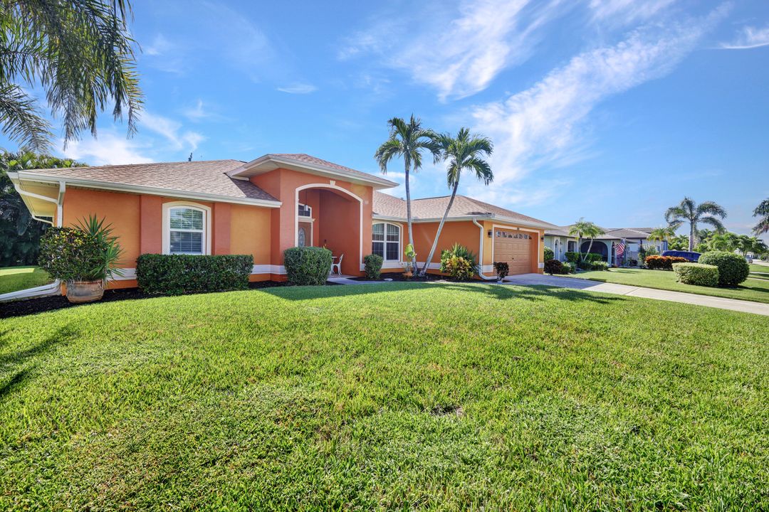 5323 SW 22nd Pl, Cape Coral, FL 33914