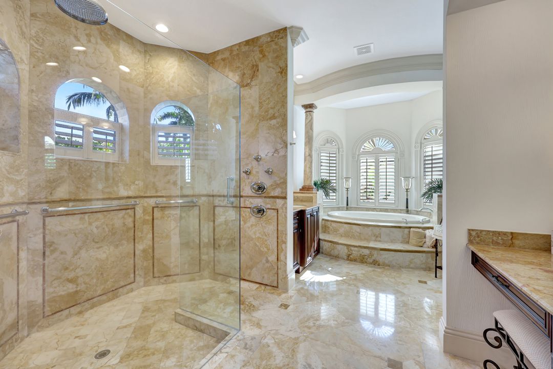 8728 Purslane Dr, Naples, FL 34109