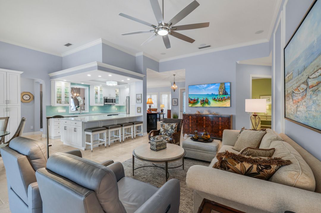 2896 Hatteras Way, Naples, FL 34119