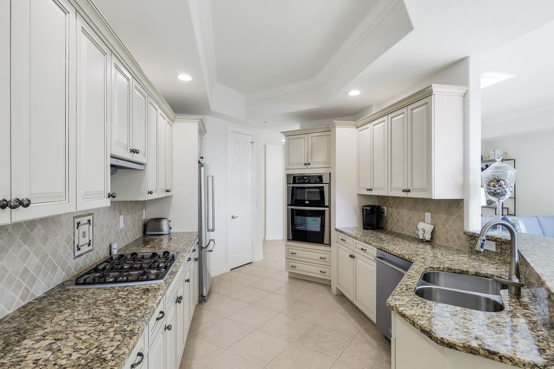 10731 Mirasol Dr #505, Miromar Lakes, FL 33913