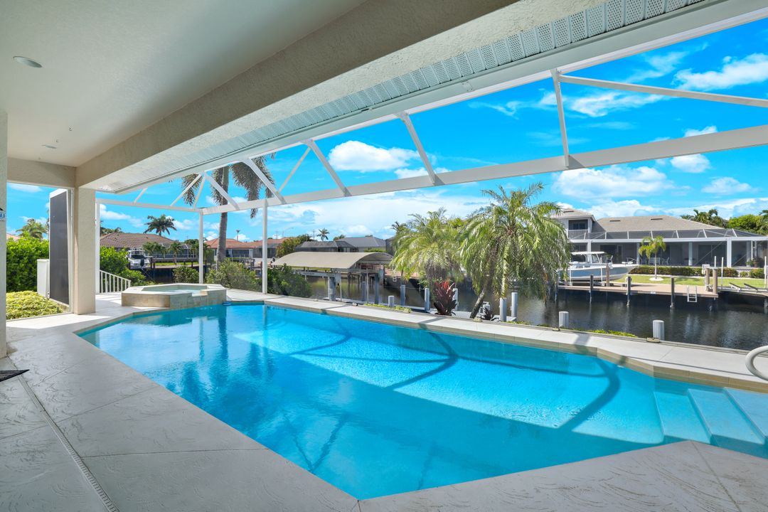 1557 Kingston Ct, Marco Island, FL 34145