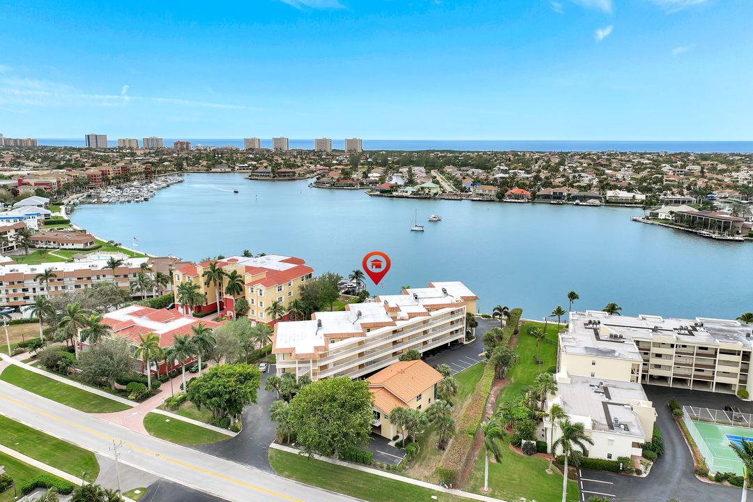 816 W Elkcam Cir #301, Marco Island, FL 34145