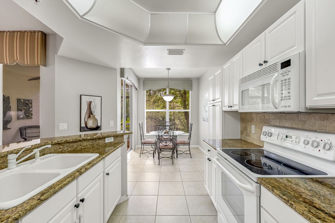 1345 Henley St #706, Naples, FL 34105