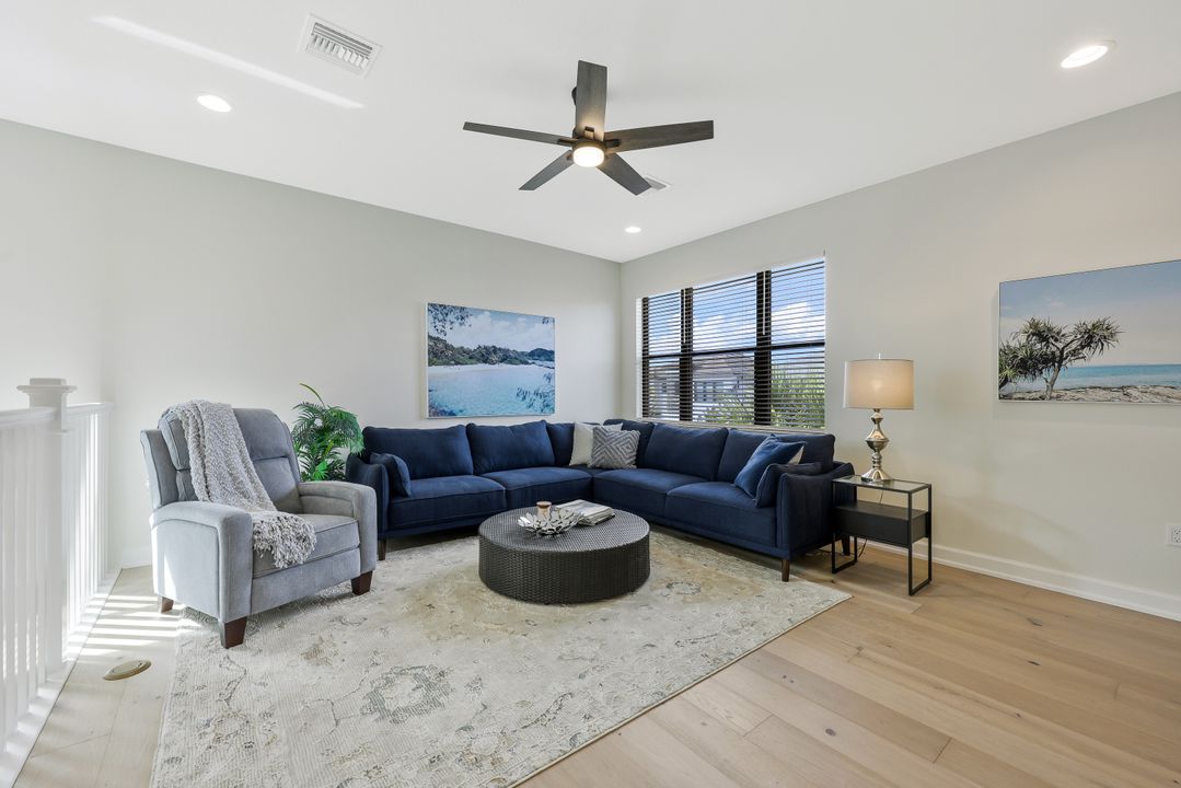 20897 Thistle Leaf Ln, Estero, FL 33928