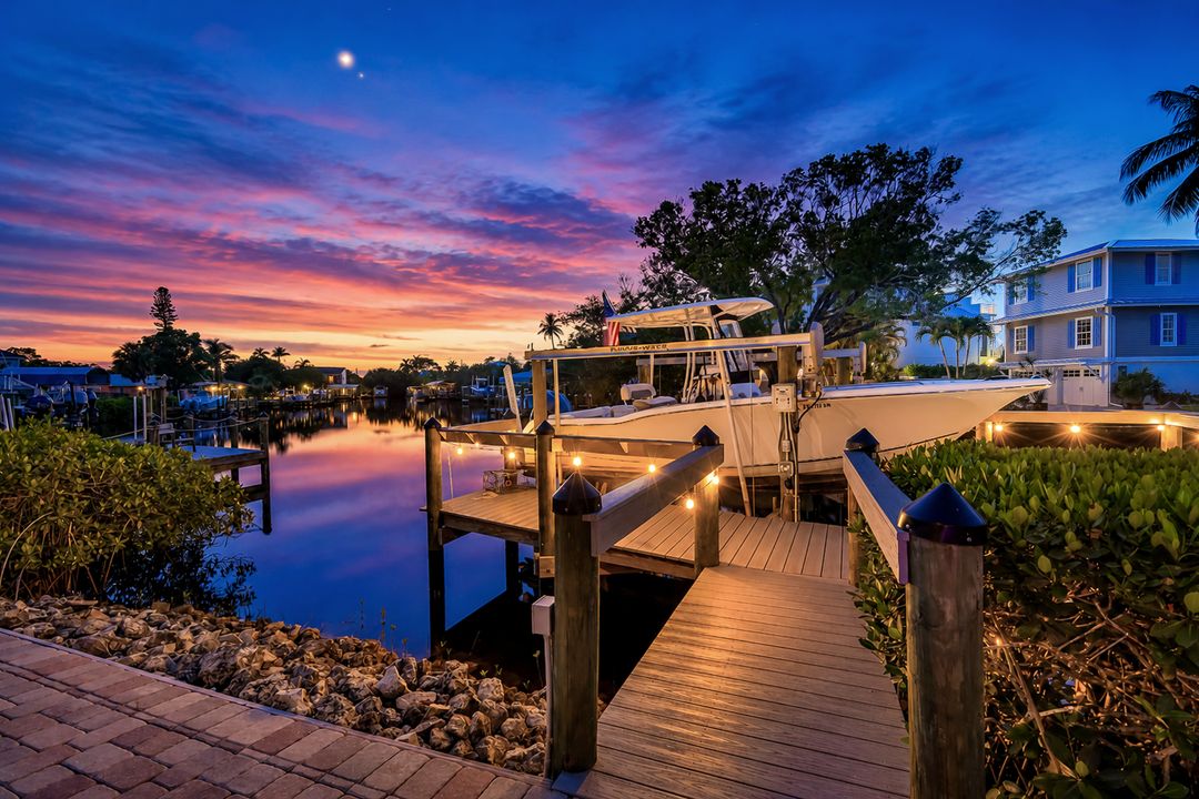 3858 Riviera Cir, Bonita Springs, FL 34134